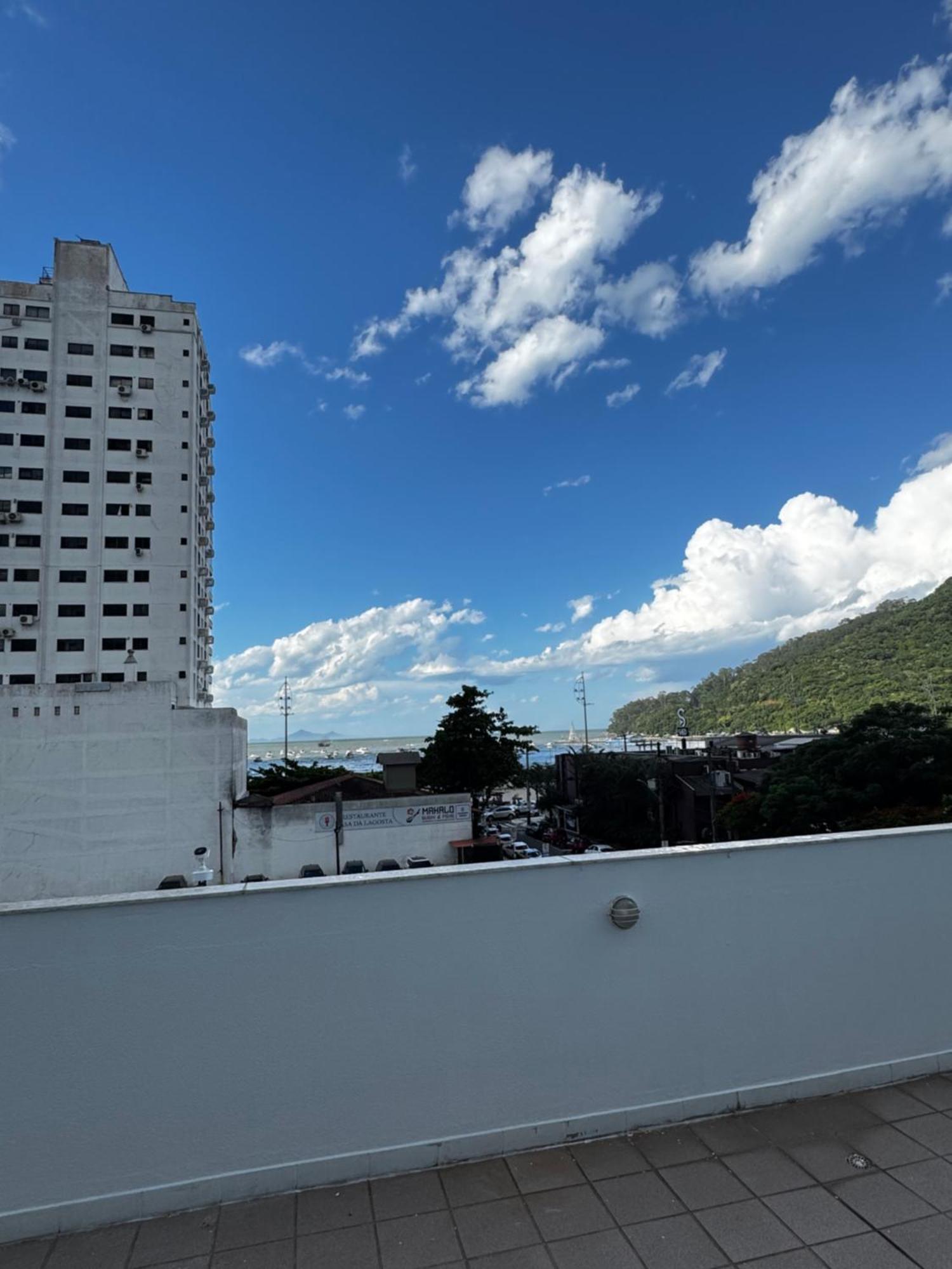 100m Do Mar Balneario Camboriu